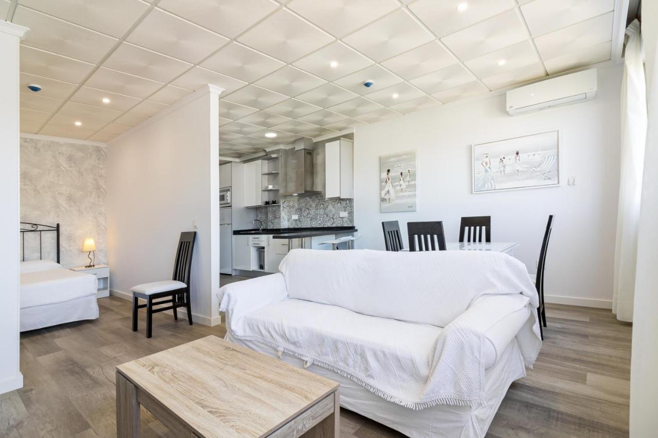 Apartamentos Avenida Tropical By Bossh! Apartments Salobrena Ngoại thất bức ảnh